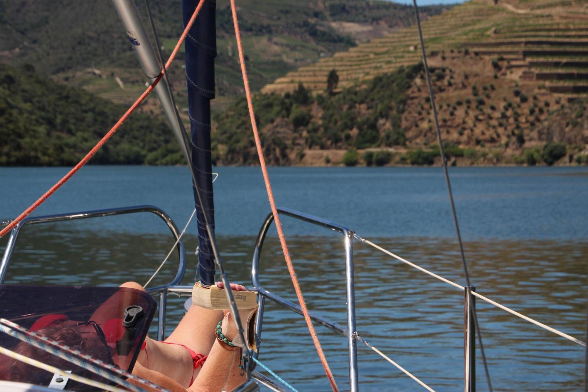 Douro Yacht Charter & Bungalows เซาโจเอา ดา เปชเกรา ห้อง รูปภาพ