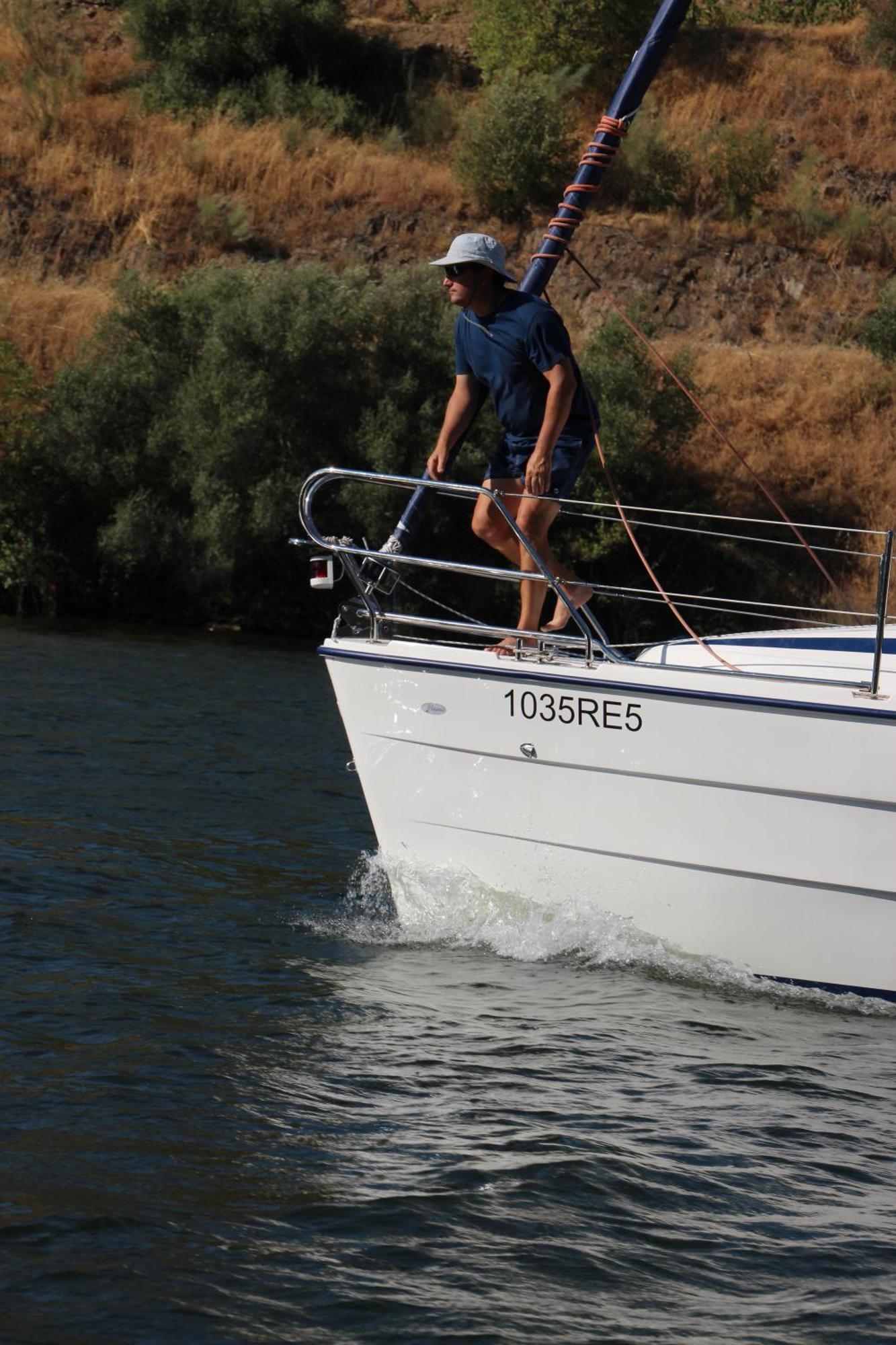 Douro Yacht Charter & Bungalows เซาโจเอา ดา เปชเกรา ภายนอก รูปภาพ