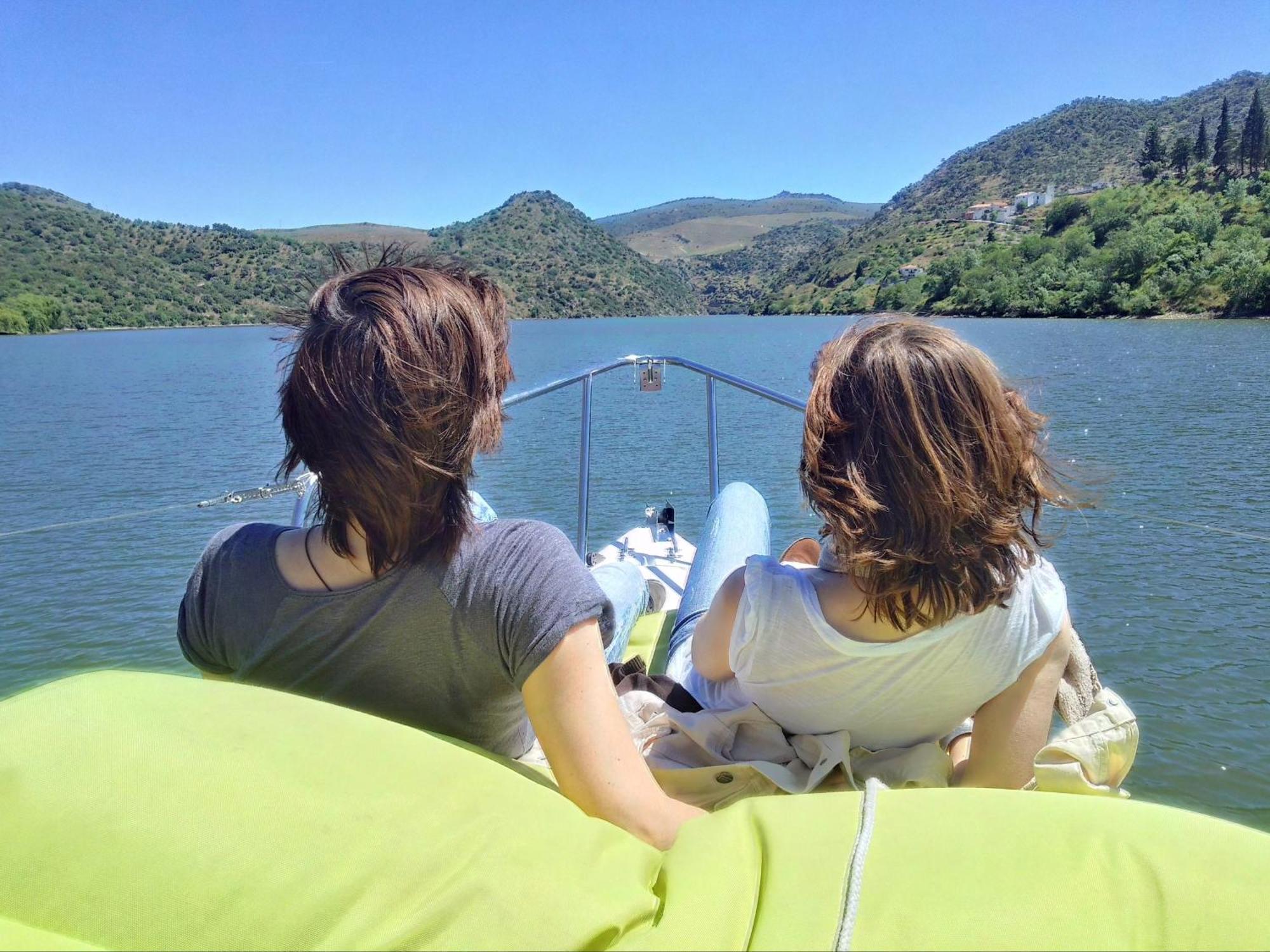 Douro Yacht Charter & Bungalows เซาโจเอา ดา เปชเกรา ห้อง รูปภาพ