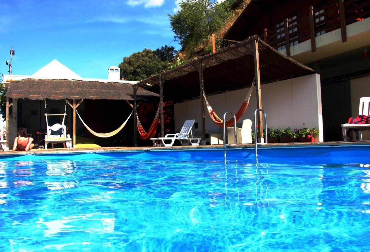 Douro Yacht Charter & Bungalows เซาโจเอา ดา เปชเกรา ภายนอก รูปภาพ